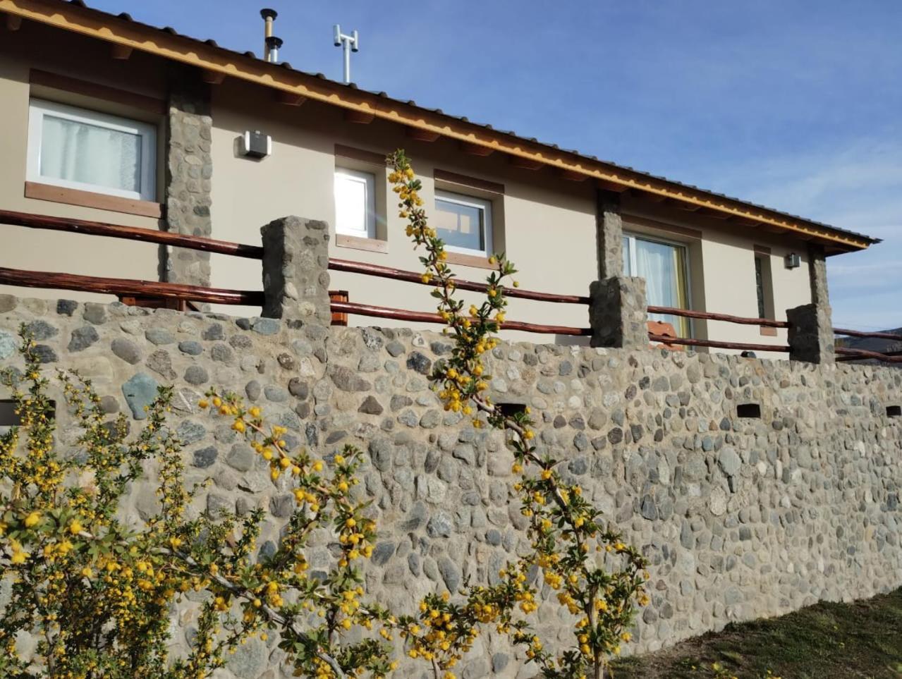 La Mata De Calafate Villa El Calafate Dış mekan fotoğraf